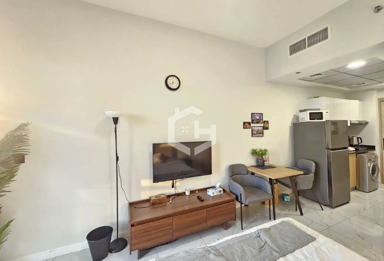 High-Floor Modern Studio | Open Views | Opp Metro