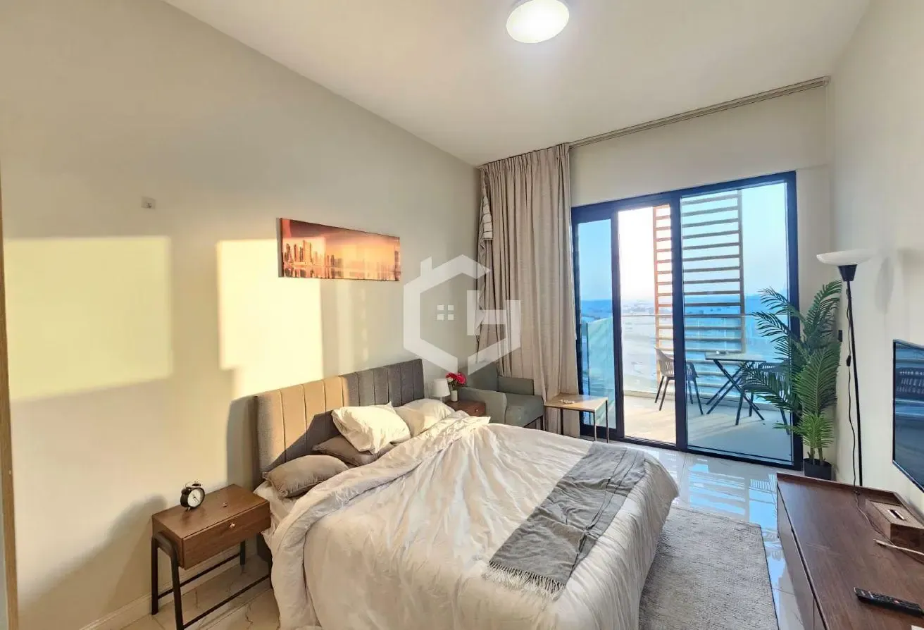 High-Floor Modern Studio | Open Views | Opp Metro