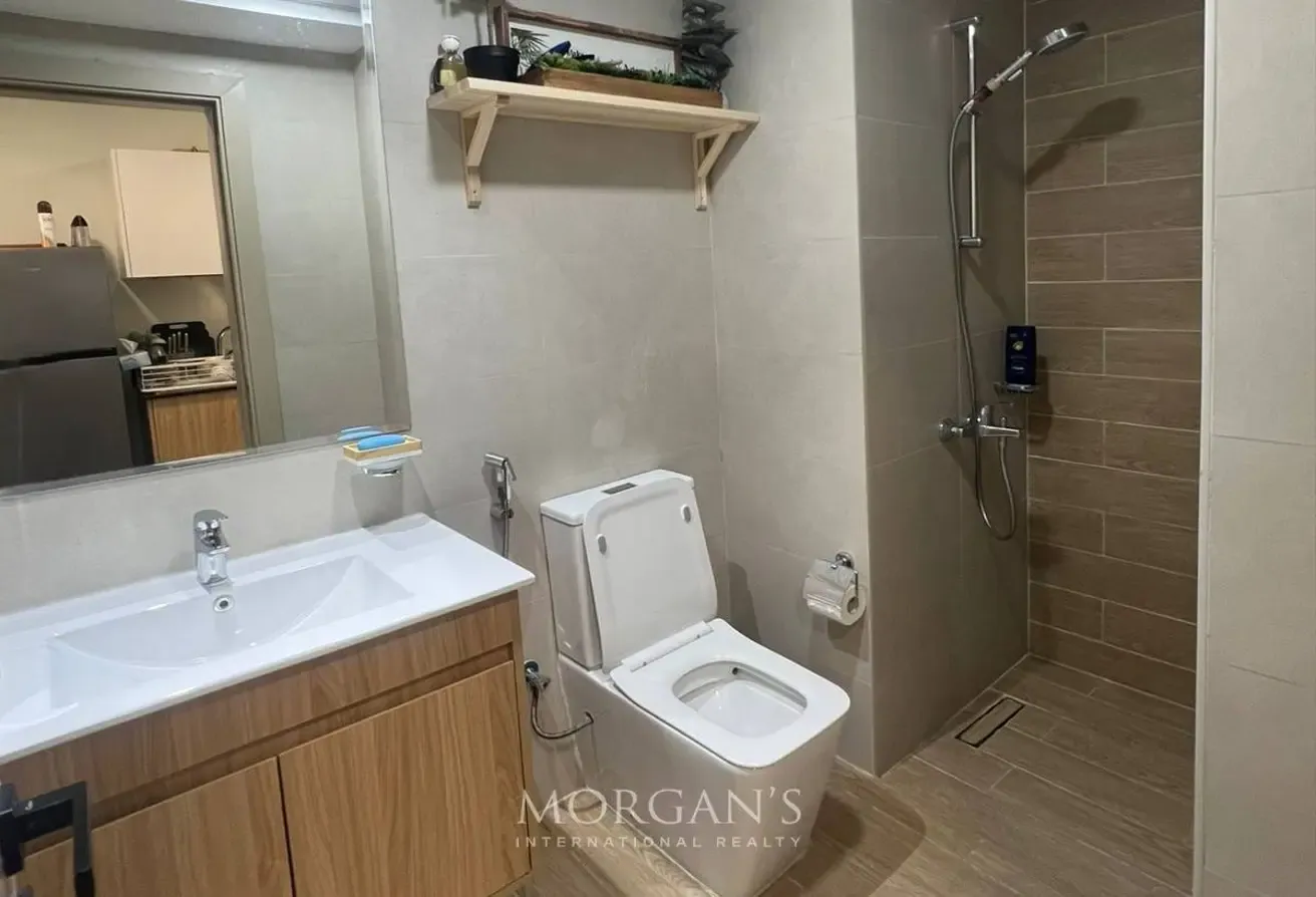 Studio | Furnished | Near Metro