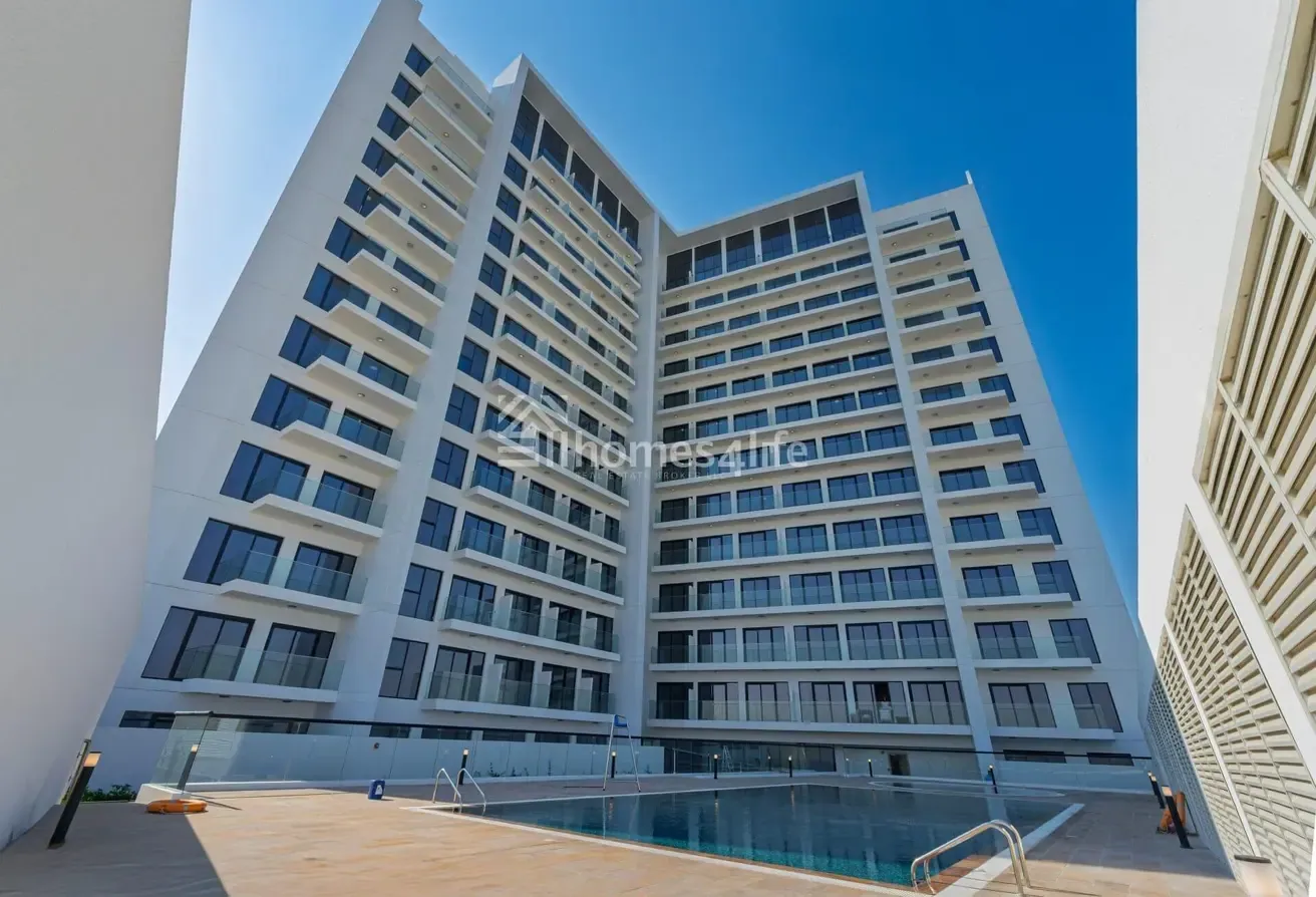 BRAND NEW l READY TO MOVE l NEAR METRO