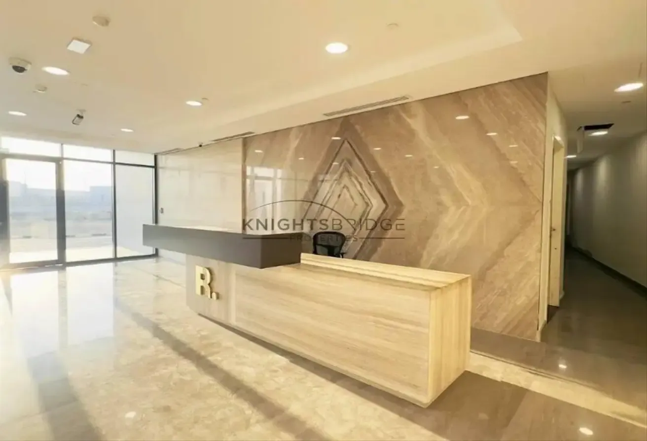Fully Furnished | Close To Metro | Flexy Cheques