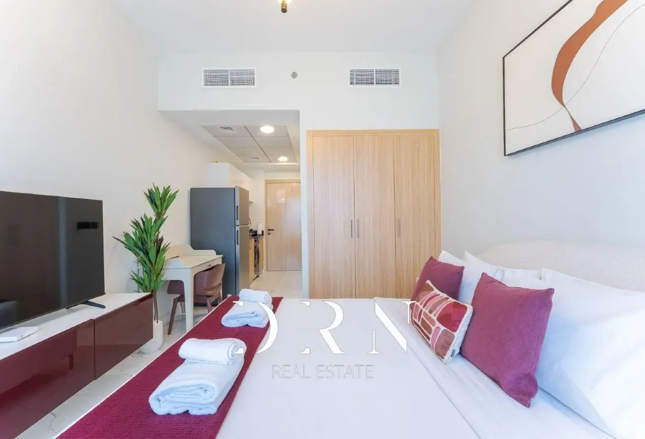 Stylish Studio | Fully Furnished | Vacant