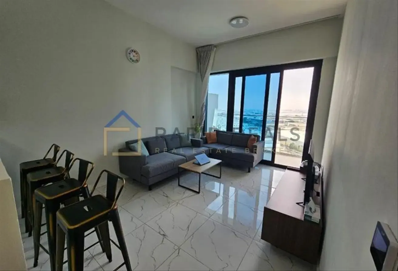 High-Floor 1BR Furnished Apartment - Near Metro