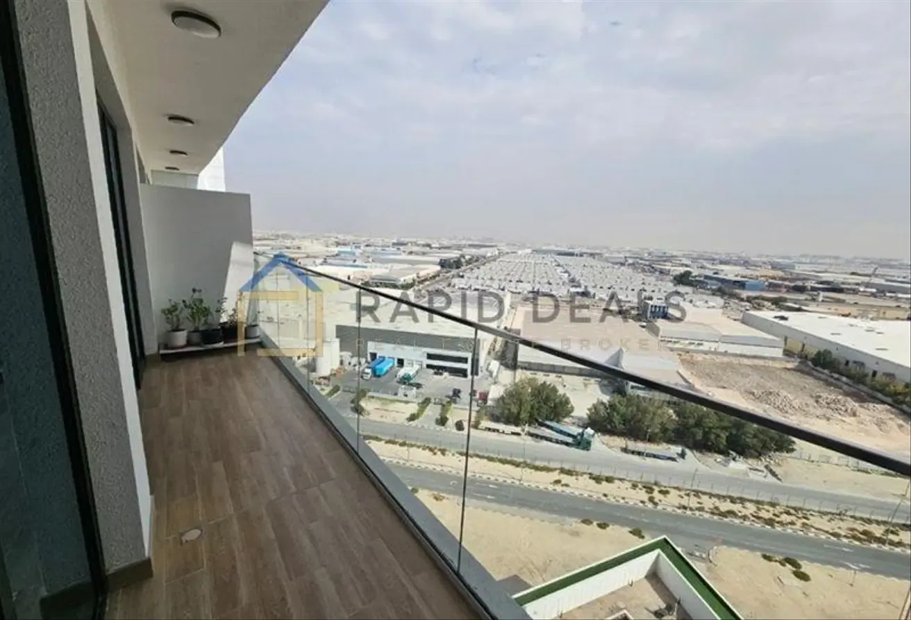 High-Floor 1BR Furnished Apartment - Near Metro