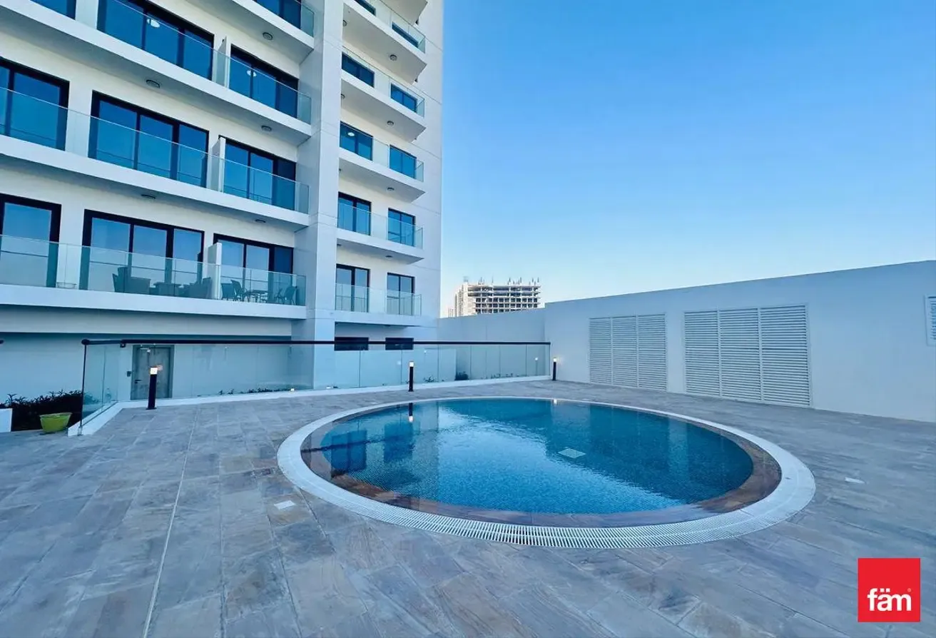 Beside Metro | Fully Furnished | Vacant Soon