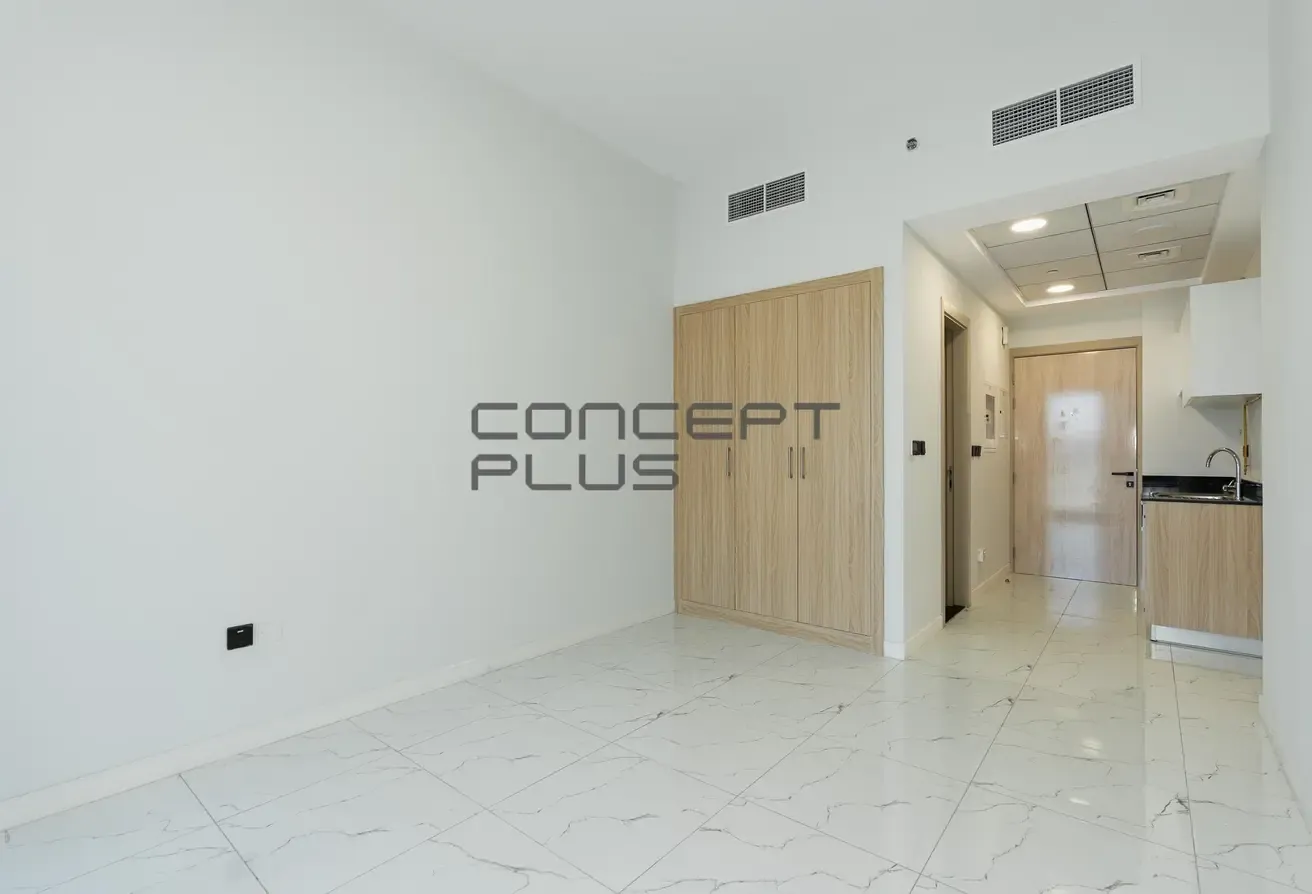 Smart Urban Living I Modern Style I Close to Metro