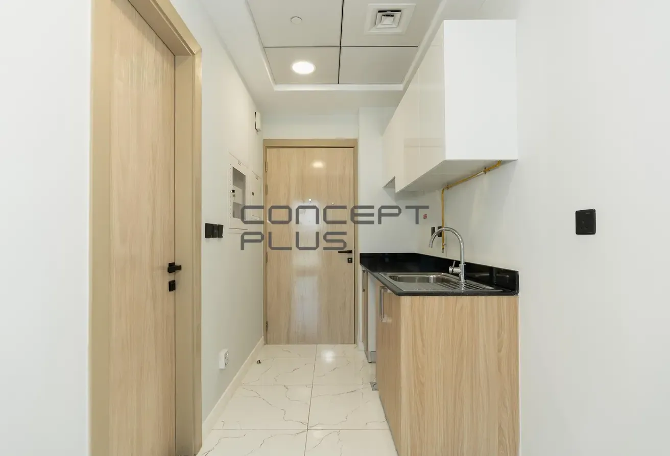 Smart Urban Living I Modern Style I Close to Metro