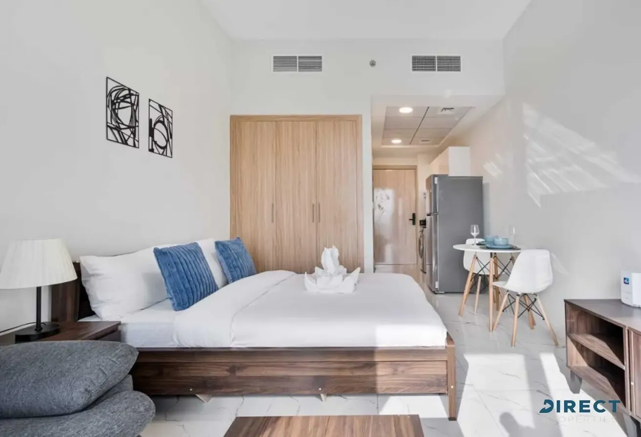 Furnished | Balcony | Close to Metro