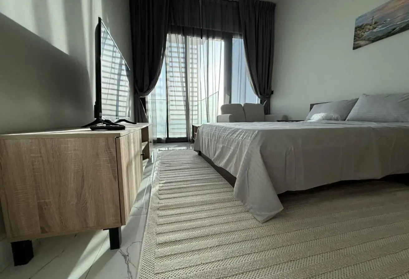 Studio | 4500 Including Bills | Next To Metro