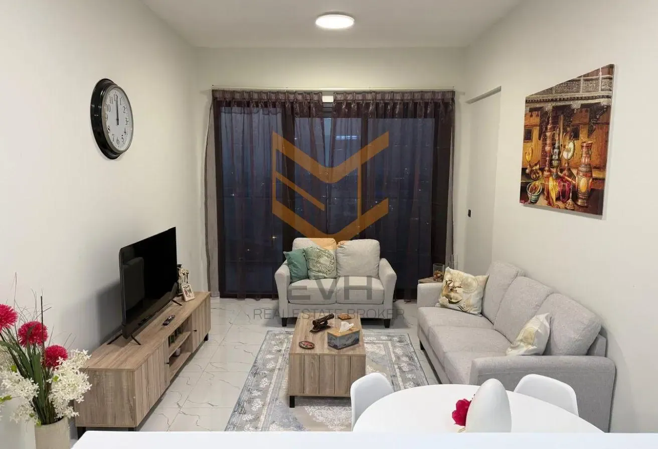 Furnished 1 Bedroom | Near Metro | Spacious Layout