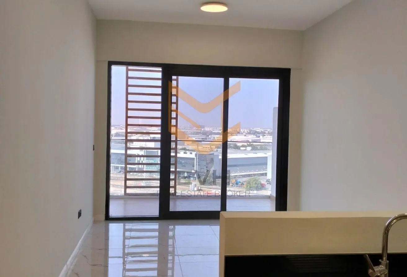 Furnished 1 Bedroom | Near Metro | Spacious Layout