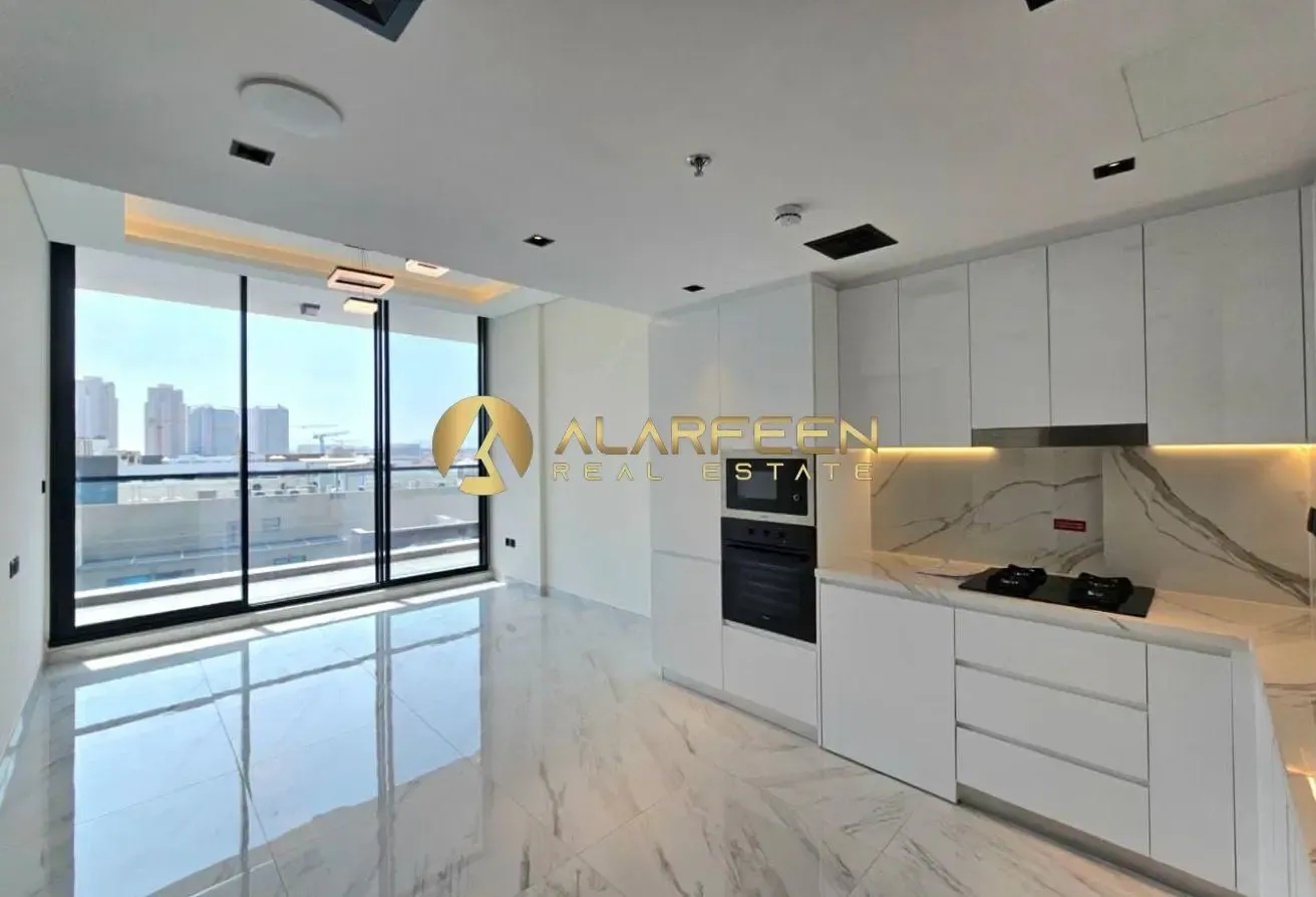 Private Pool |Fitted Kitchen | Be the First Tenant