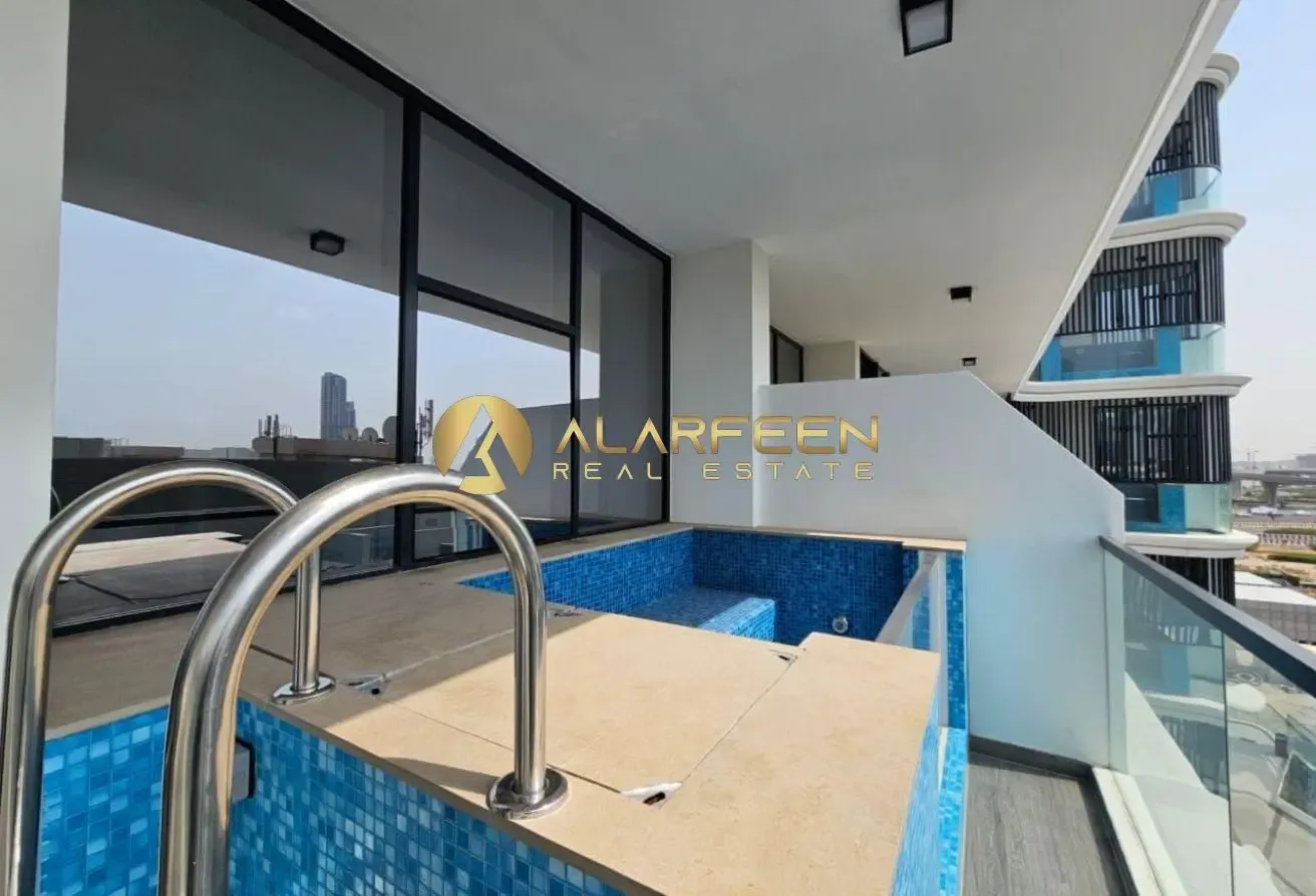 Private Pool |Fitted Kitchen | Be the First Tenant