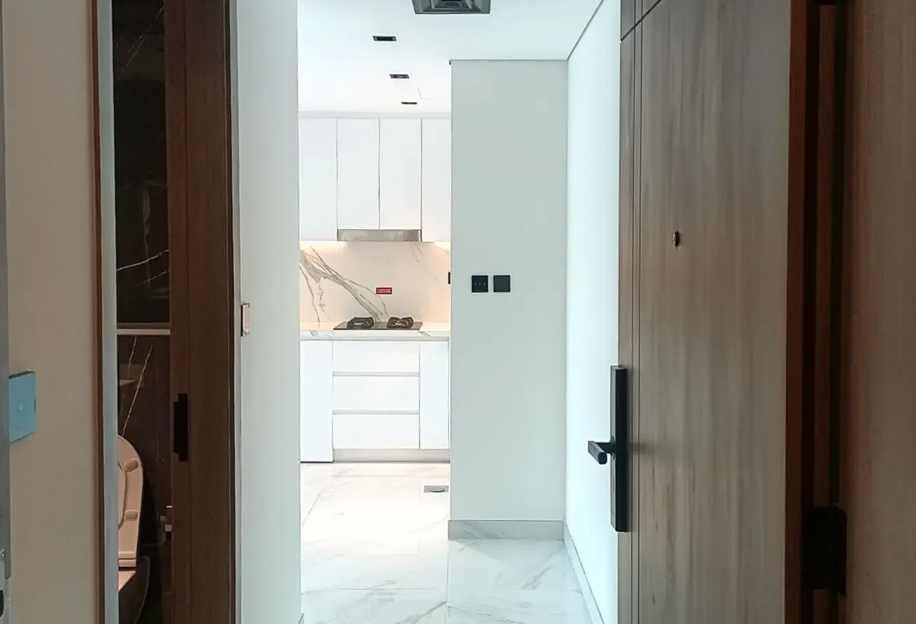 Spacious Bright | Modern | Brand New
