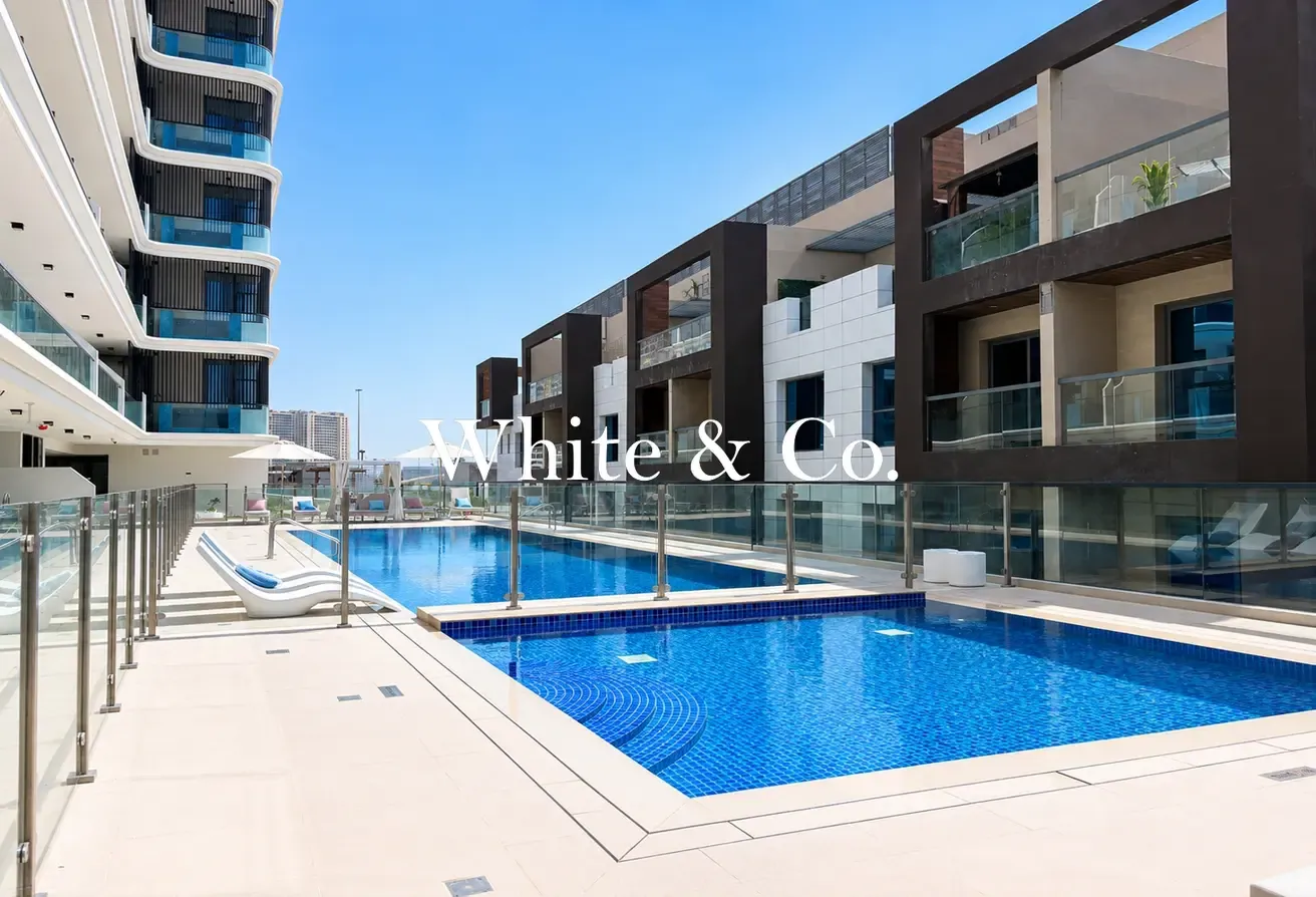 Luxury 1BR | Samana Miami | Private Pool