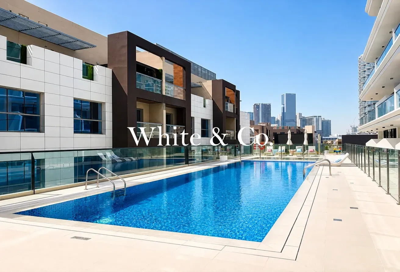 Luxury 1BR | Samana Miami | Private Pool