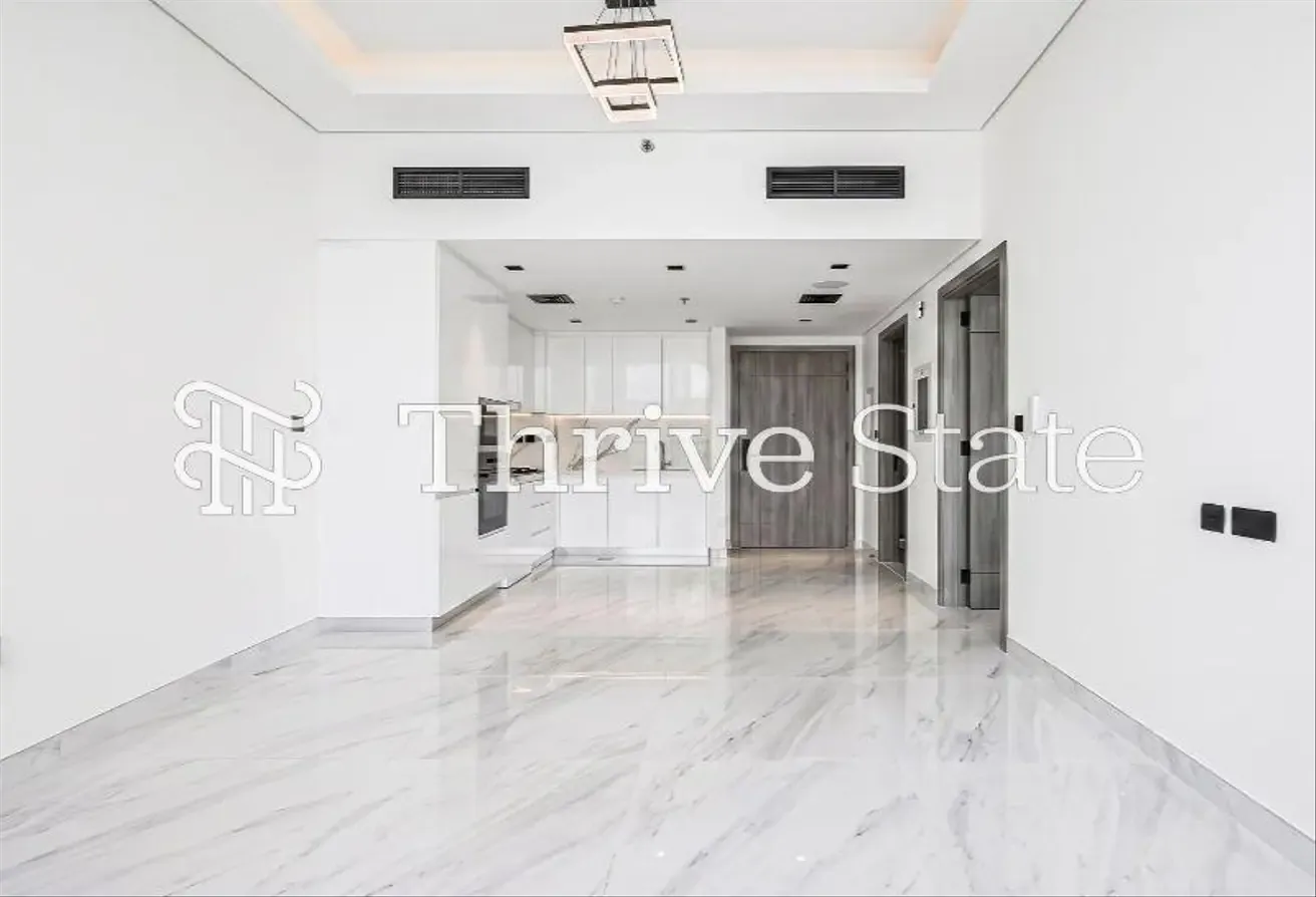 Brand New Luxury Living with Private Jacuzzi