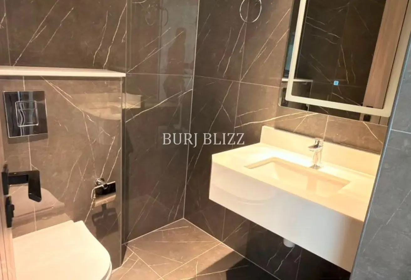 Premium Living | Private Pool | Community View
