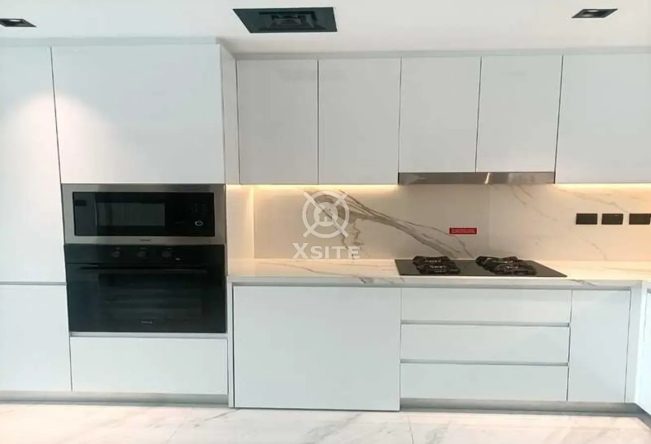 Modern 1 BR | Unfurnished | Prime Location