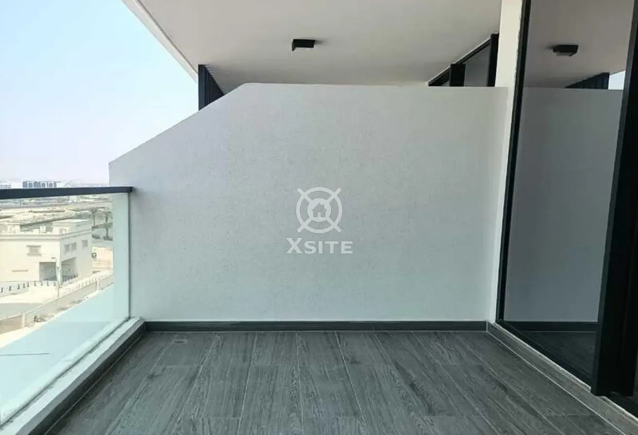 Cozy Living | Rent Today | Pool View