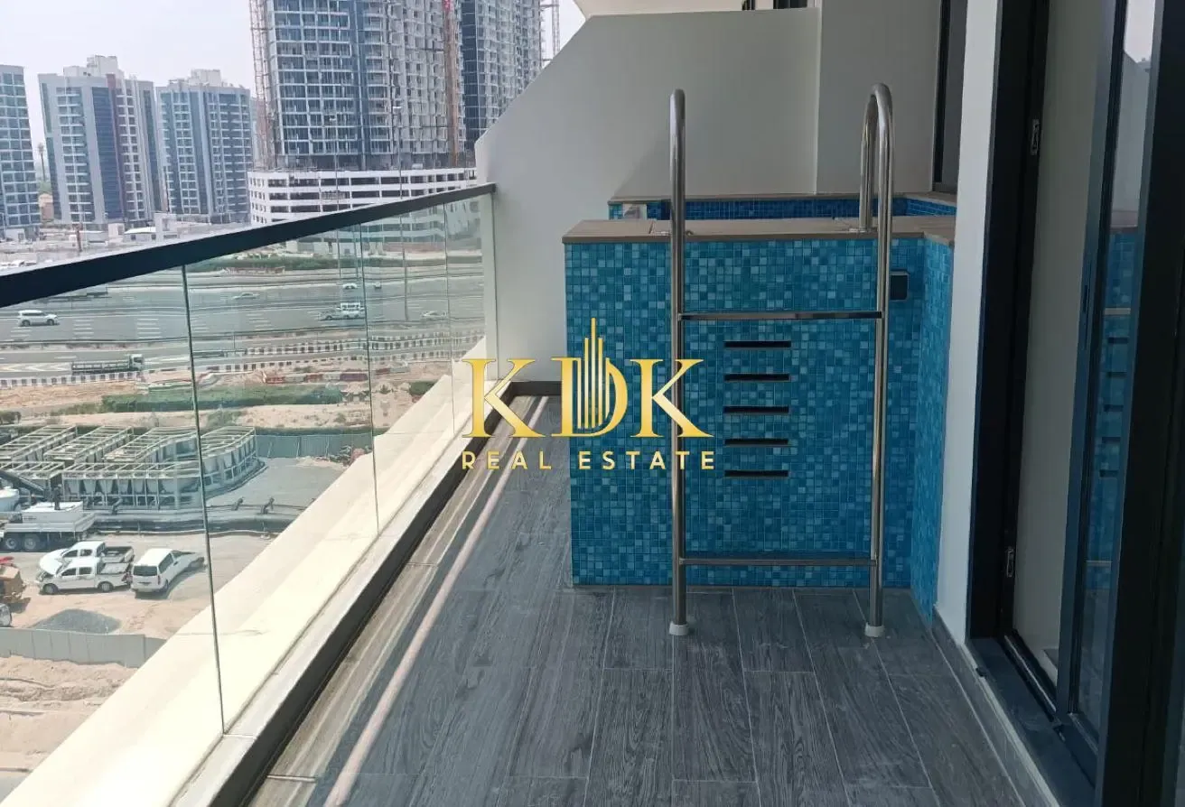Brand New Apartment in Samana Miami with pool