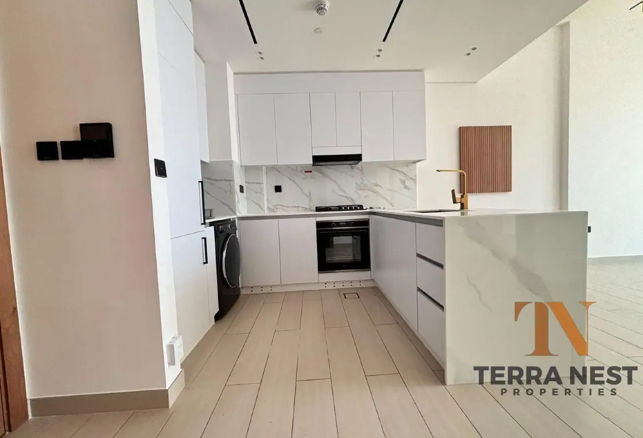 BRAND NEW | FITTED KITCHEN | PRIVATE POOL