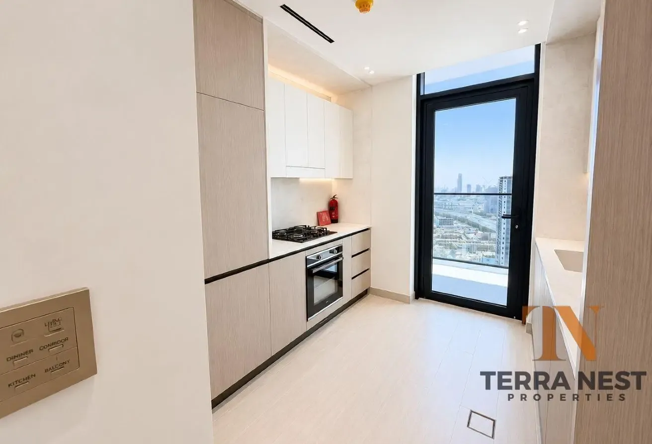 BRAND NEW | FITTED KITCHEN | PRIVATE POOL