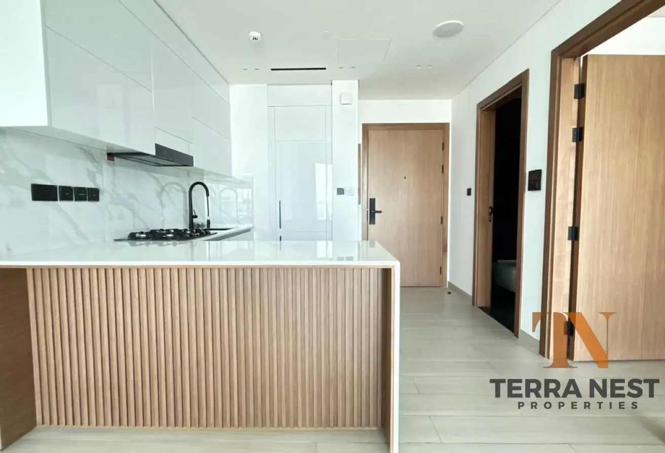 BRAND NEW | PRIVATE POOL | FITTED KITCHEN