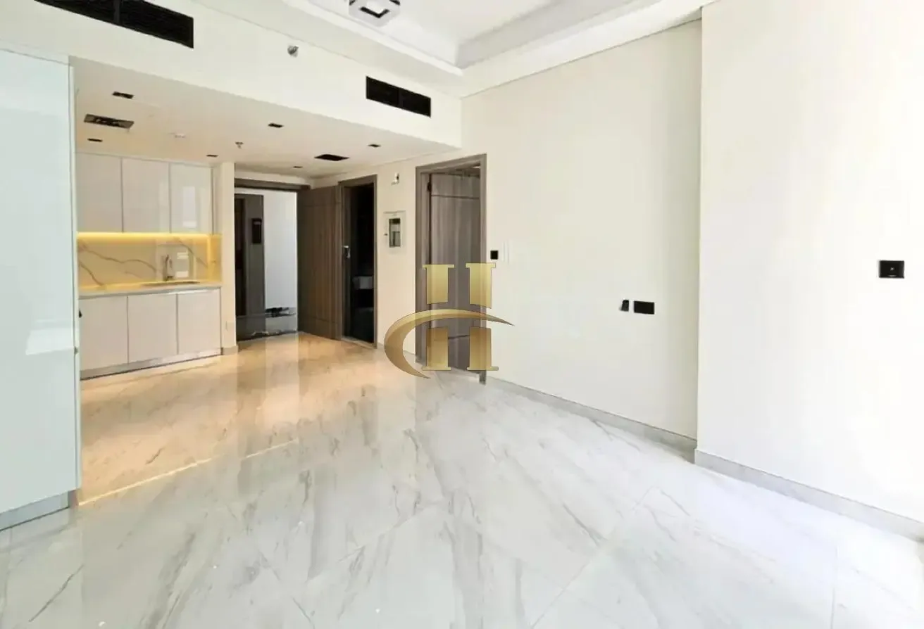 Brand New | Private Pool | Top Quality | Vacant