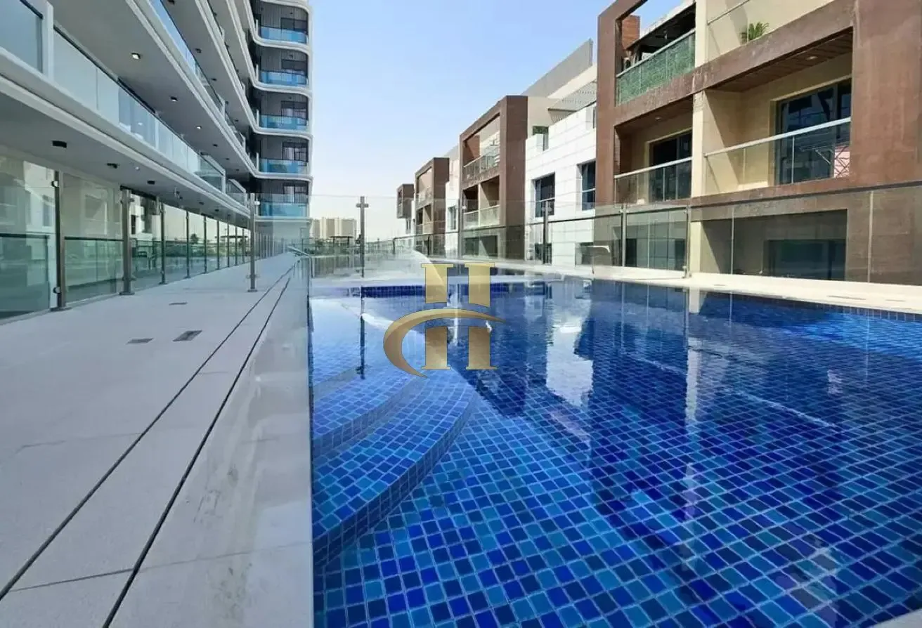 Brand New | Private Pool | Top Quality | Vacant