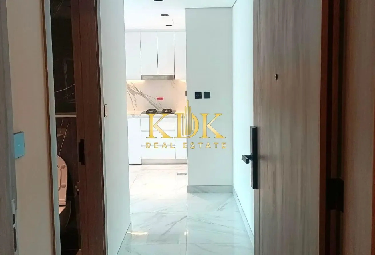 1 Bed | Best Ammenities | Spacious