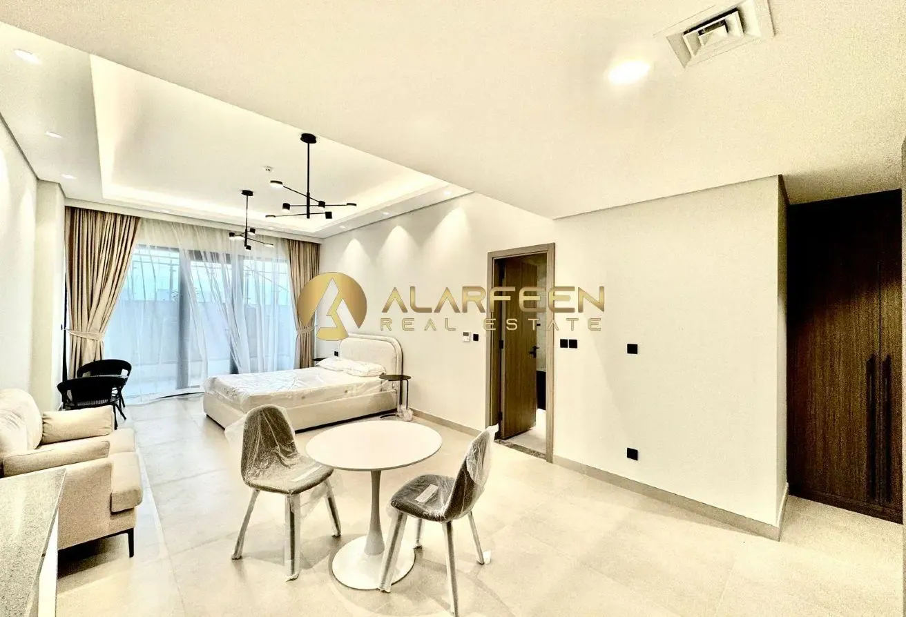 Spacious Layout | Near To Exit | Ready To Move