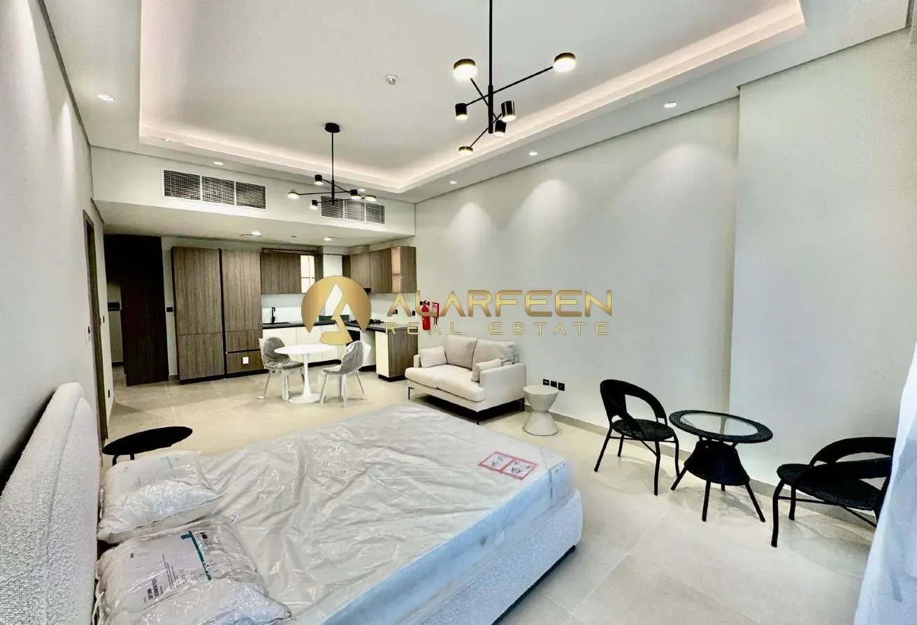 Spacious Layout | Near To Exit | Ready To Move