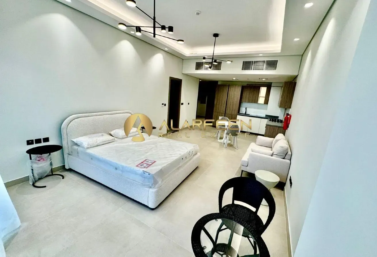 Spacious Layout | Near To Exit | Ready To Move