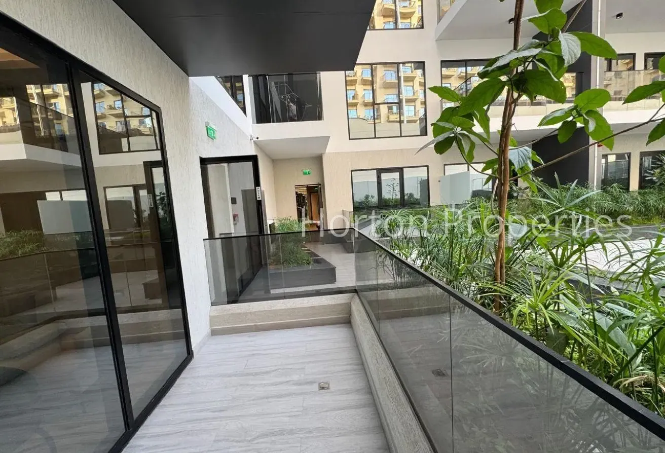 BRAND NEW | POOL VIEW | NEAR CIRCLE MALL