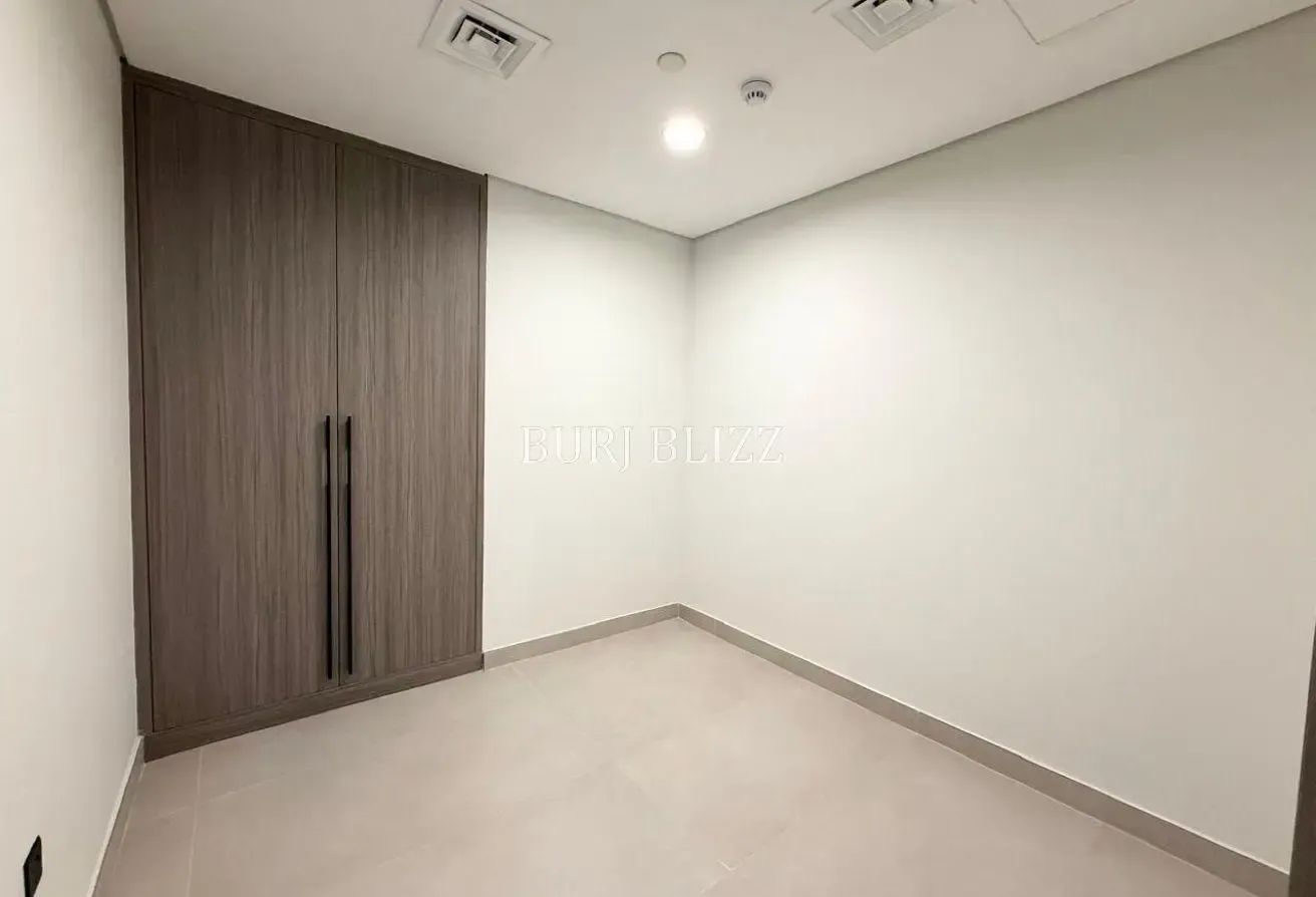 Contemporary Living | 1BHK+Study | AC under DEWA