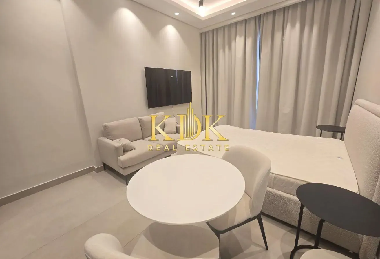 Furnished Studio | Pool and Gym Access|Call Now