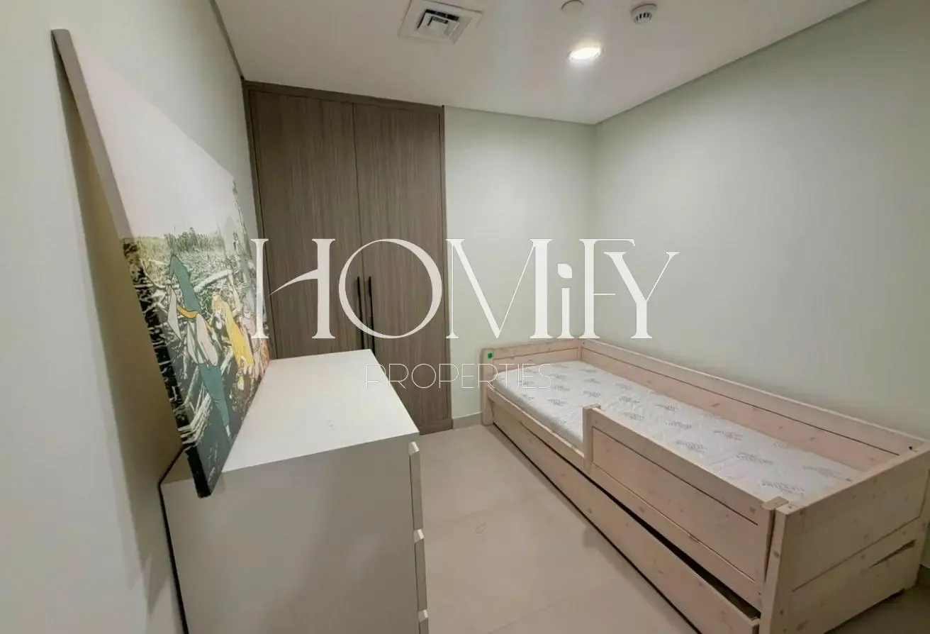 FULLY FURNISHED | HUGE LAYOUT | PREMIUM QUALITY
