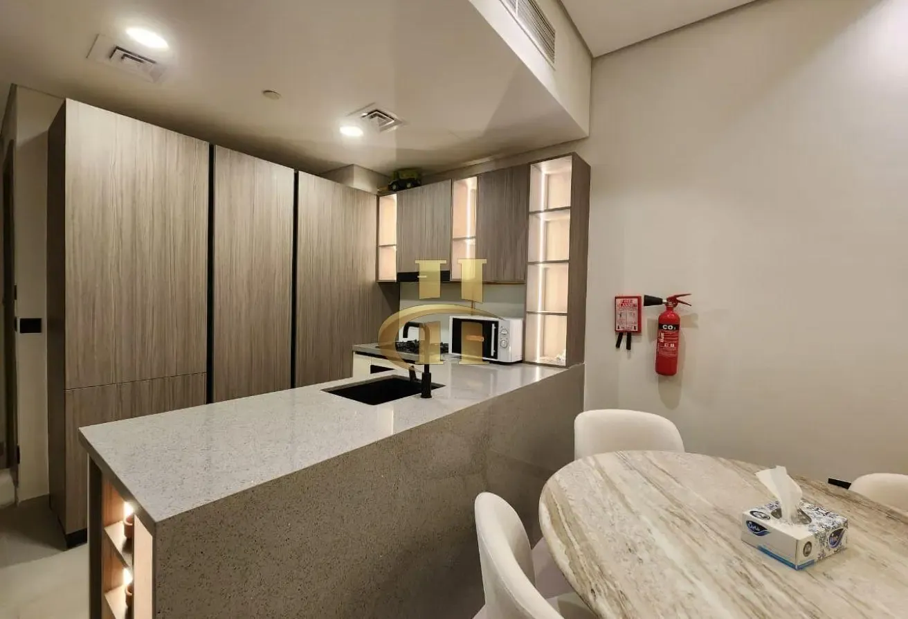 1 BHK + Maid | Fully furnished | Fitted Kitchen