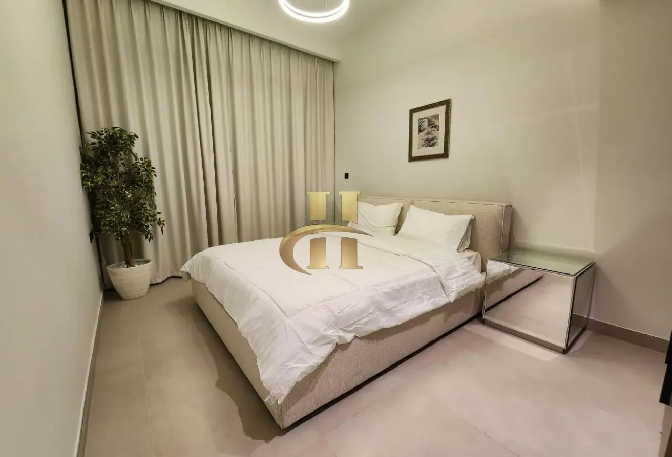 1 BHK + Maid | Fully furnished | Fitted Kitchen