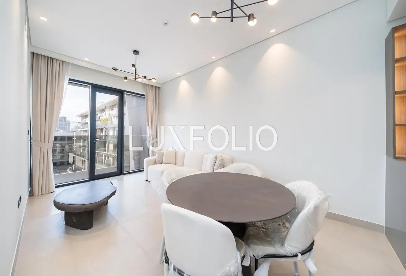 Corner Unit | Maid Room | Furnished