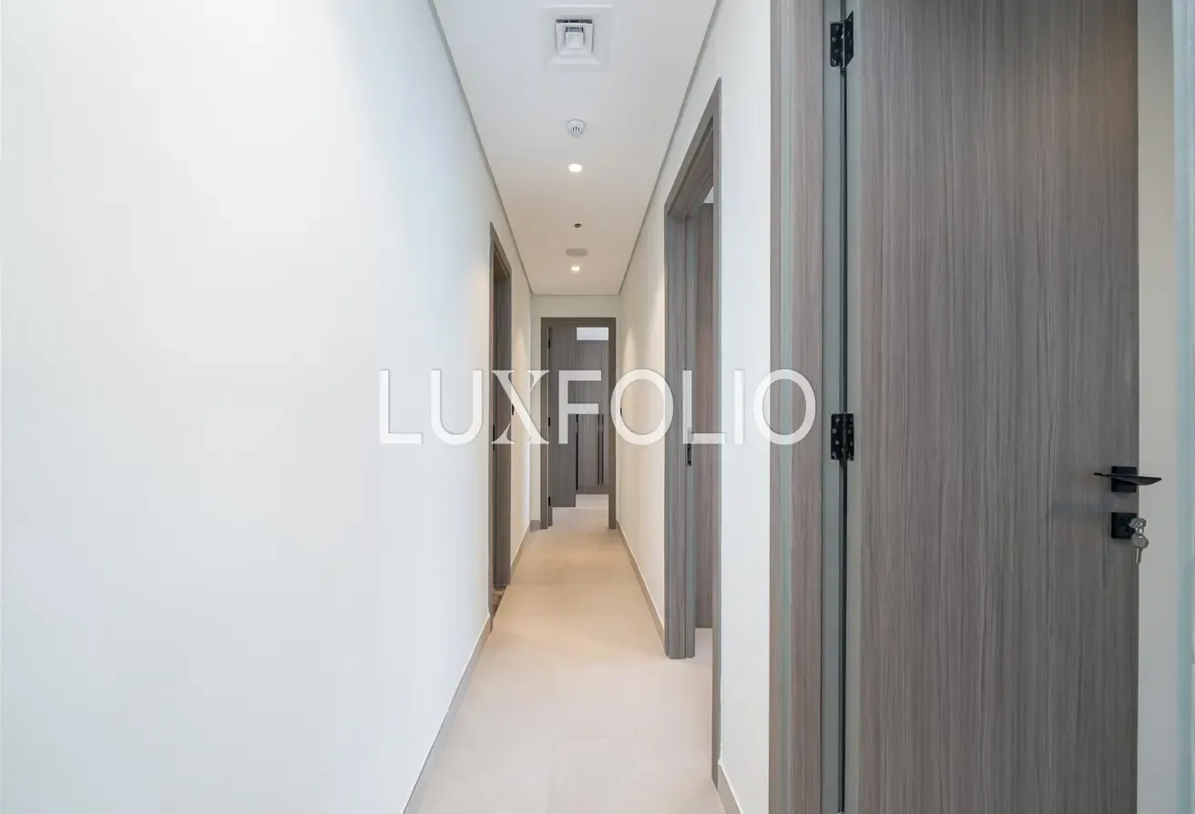Corner Unit | Maid Room | Furnished