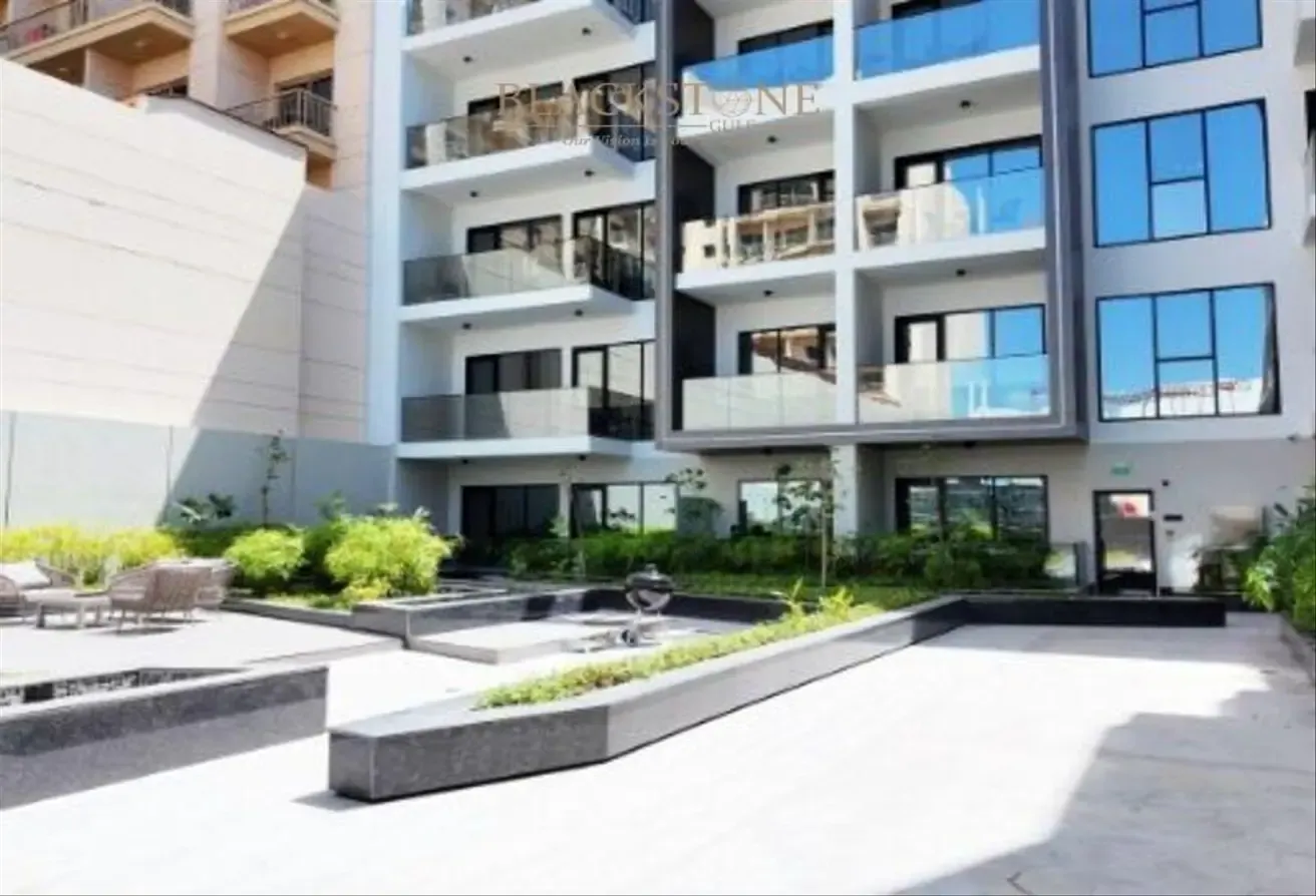 Modern Unit | Furnished | Vacant | Laundry Room