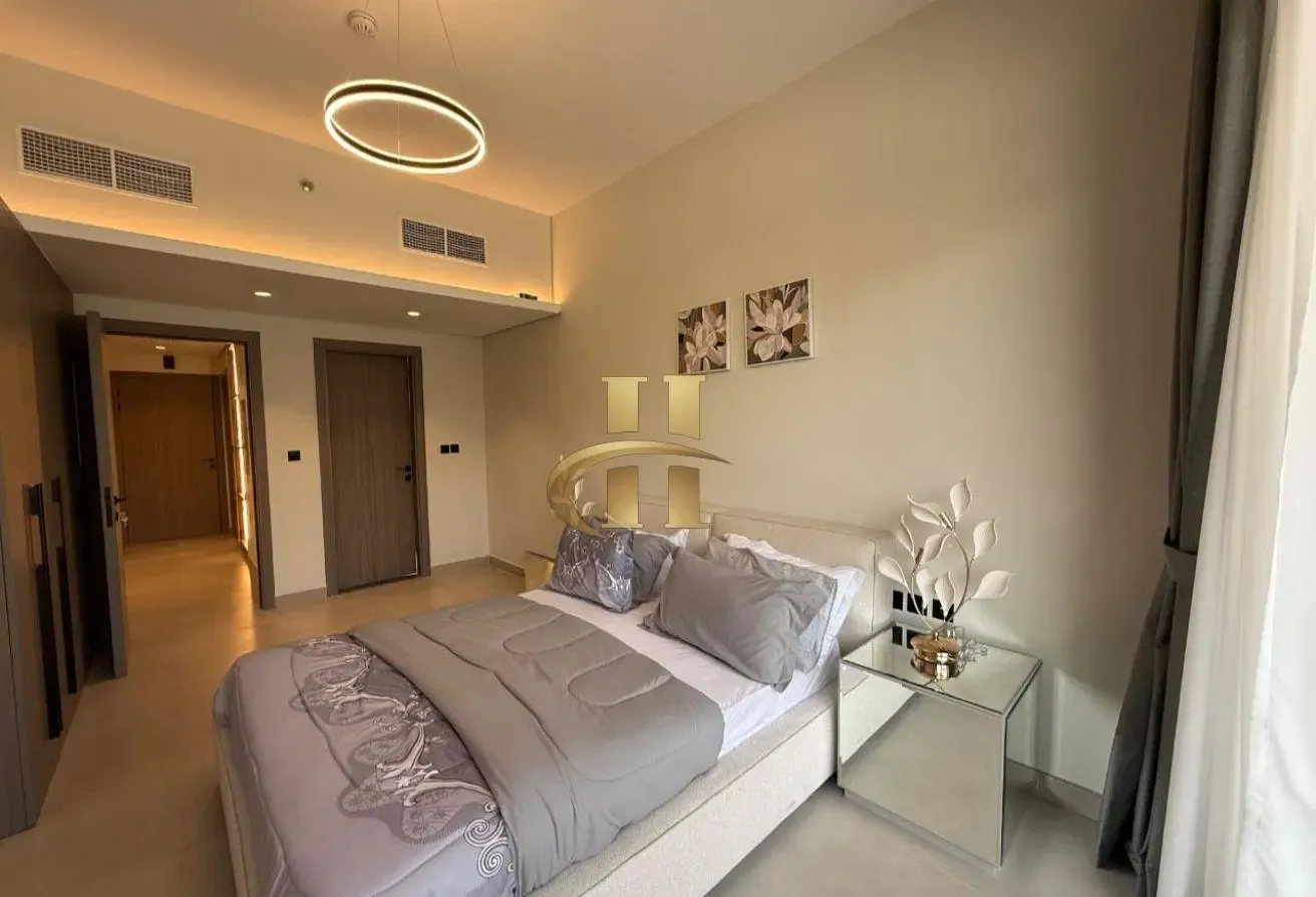 Fully furnished | New Building | Big Layout