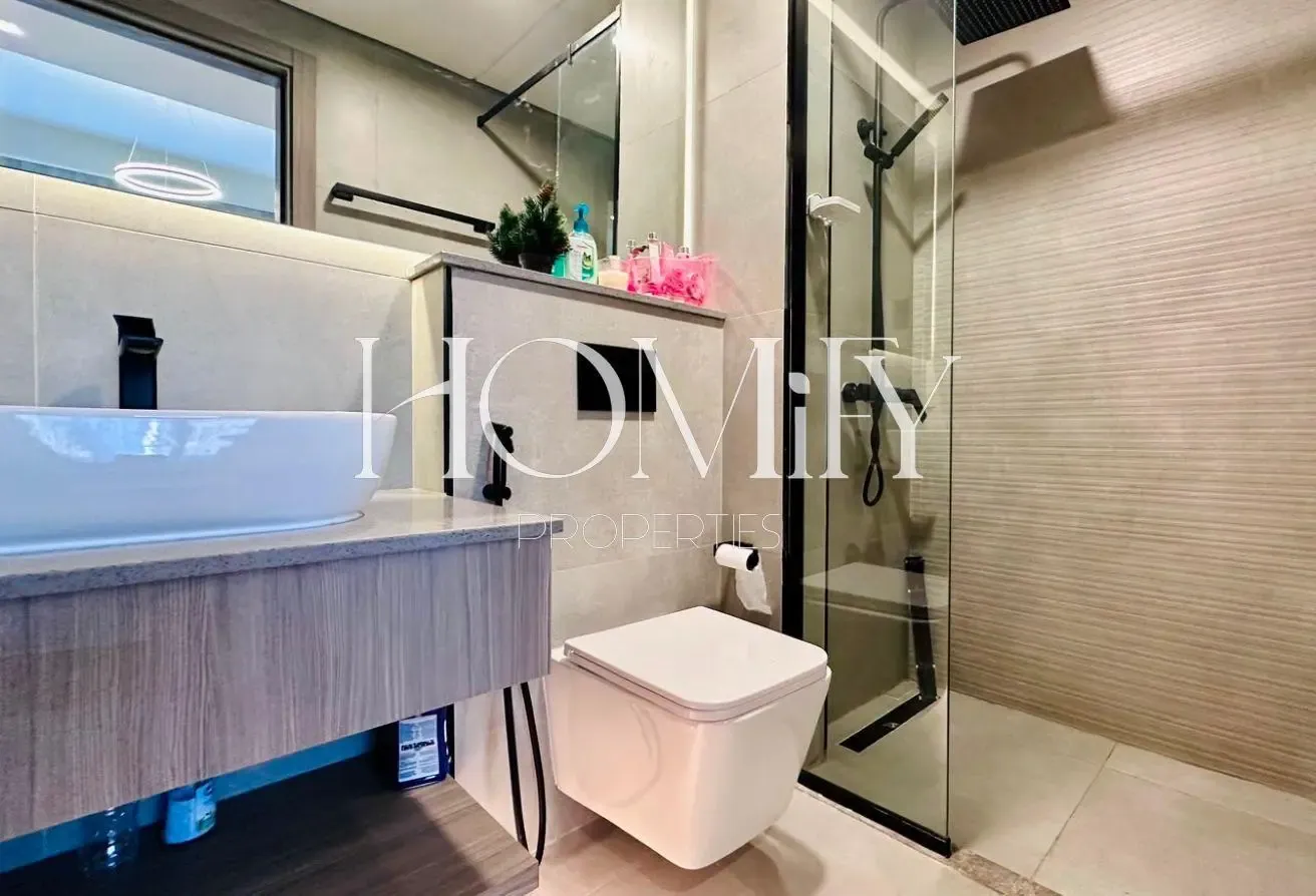 STUDY ROOM | FULLY FURNISHED | HIGH-END QUALITY