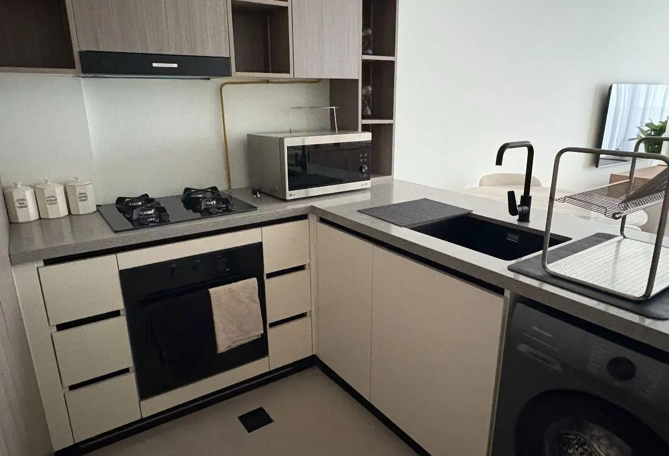 Brand New | Furnished | Ready to move