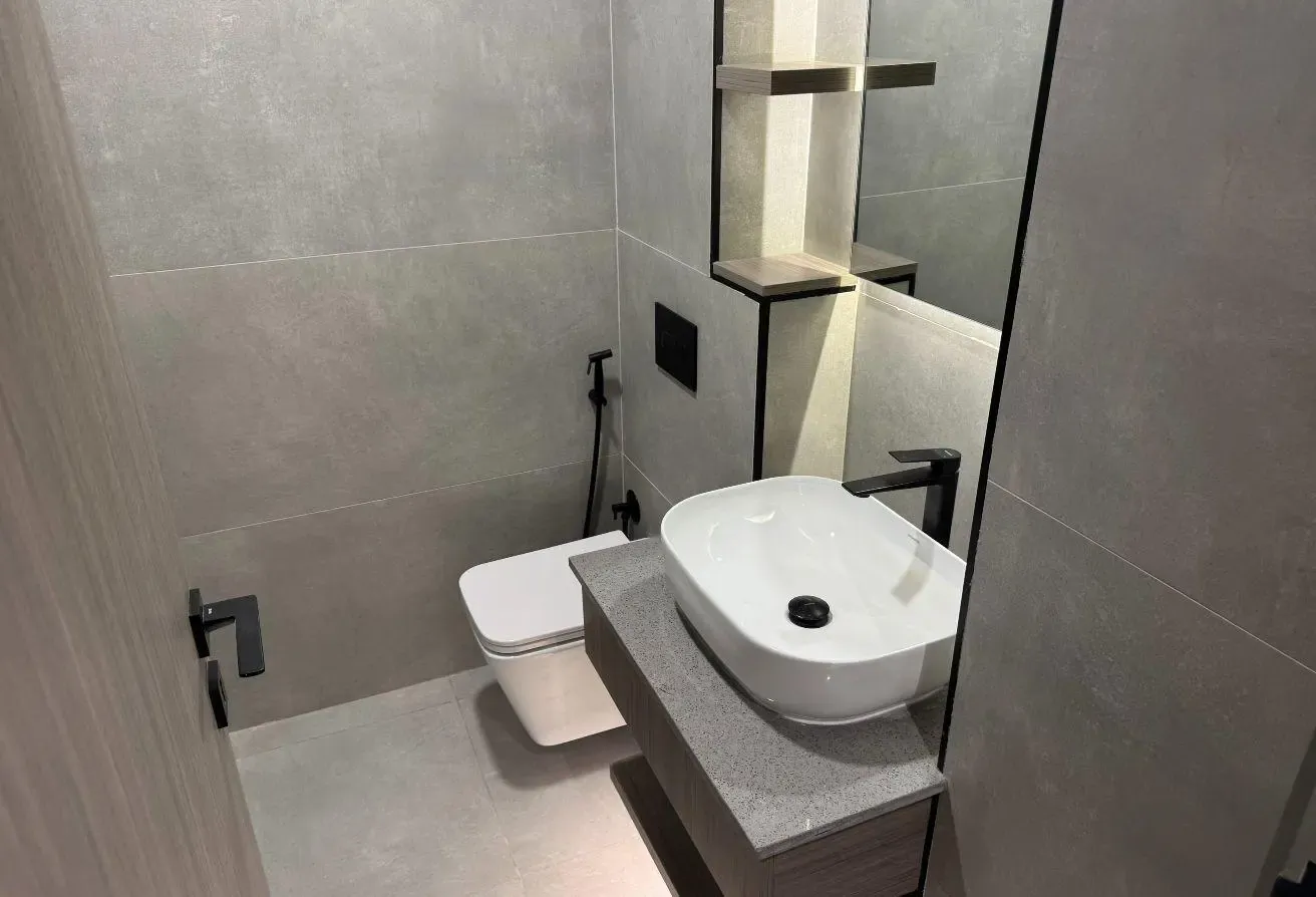Brand New | Furnished | Ready to move