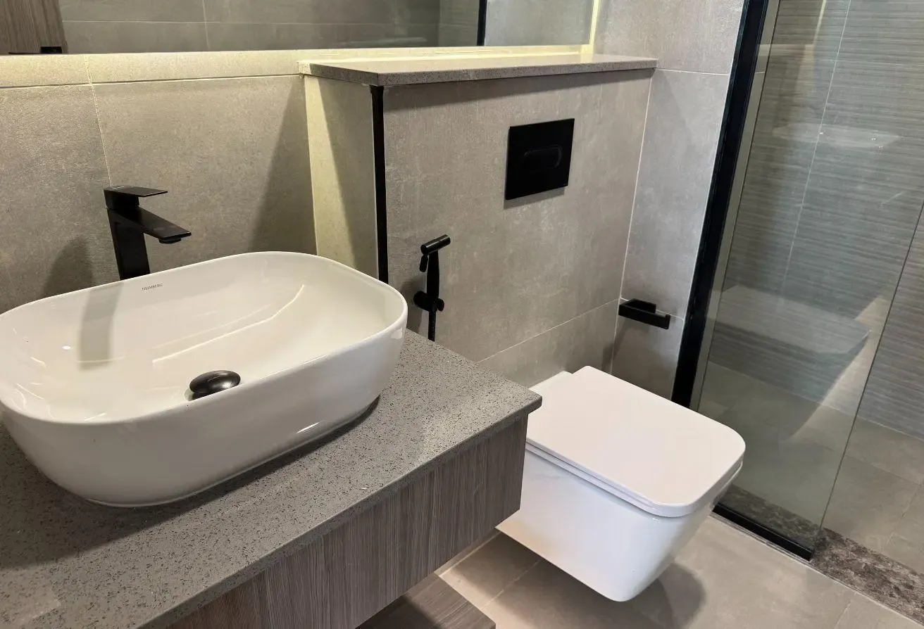 Brand New | Furnished | Ready to move