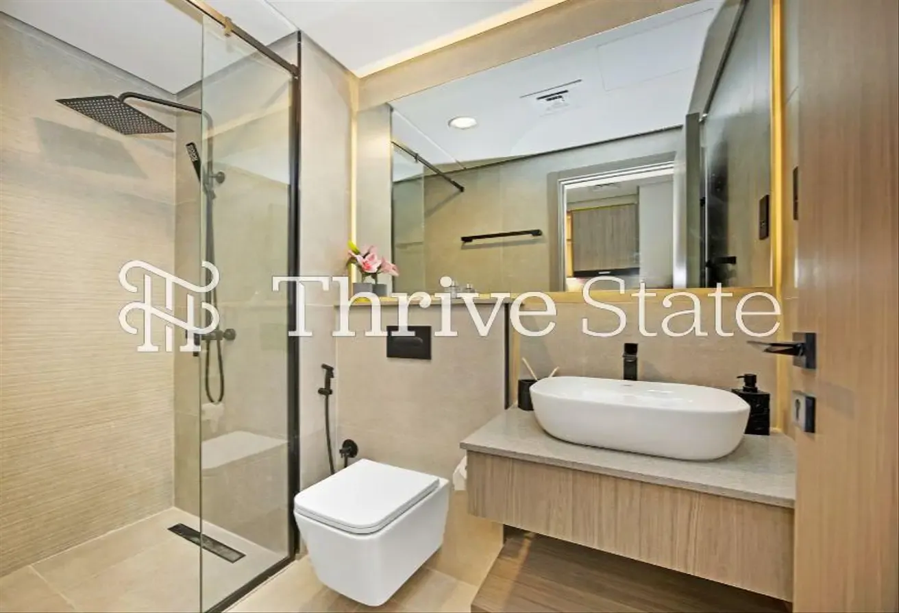 Fully Furnished | Ready to Move | Large Layout