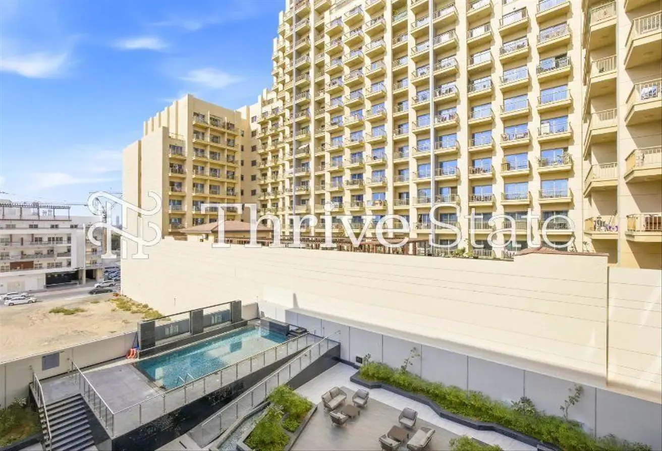 Fully Furnished | Ready to Move | Large Layout